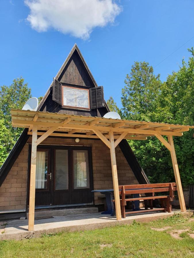 Mandel Fahazak Hotel Paloznak Bagian luar foto