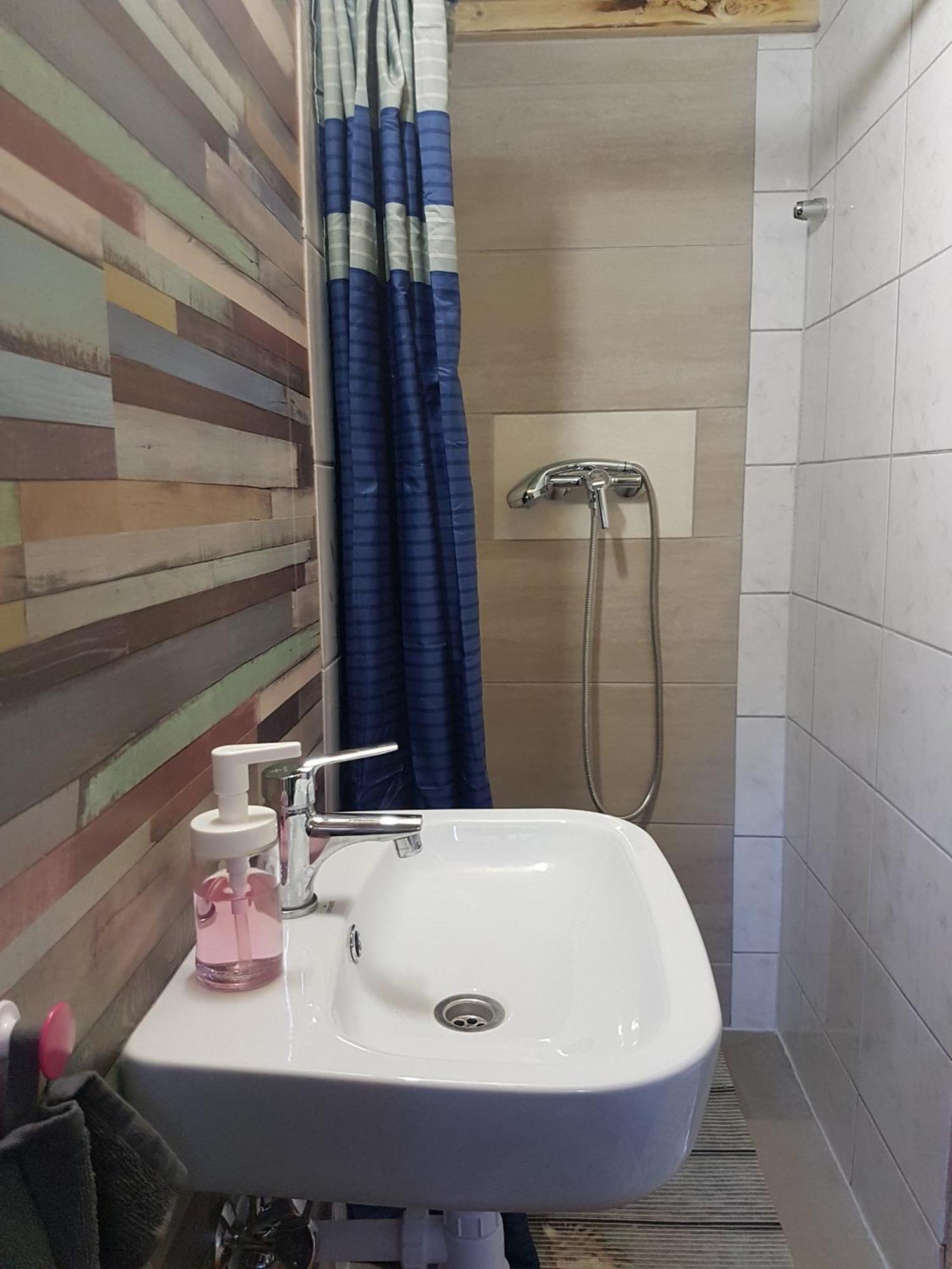 Mandel Fahazak Hotel Paloznak Ruang foto